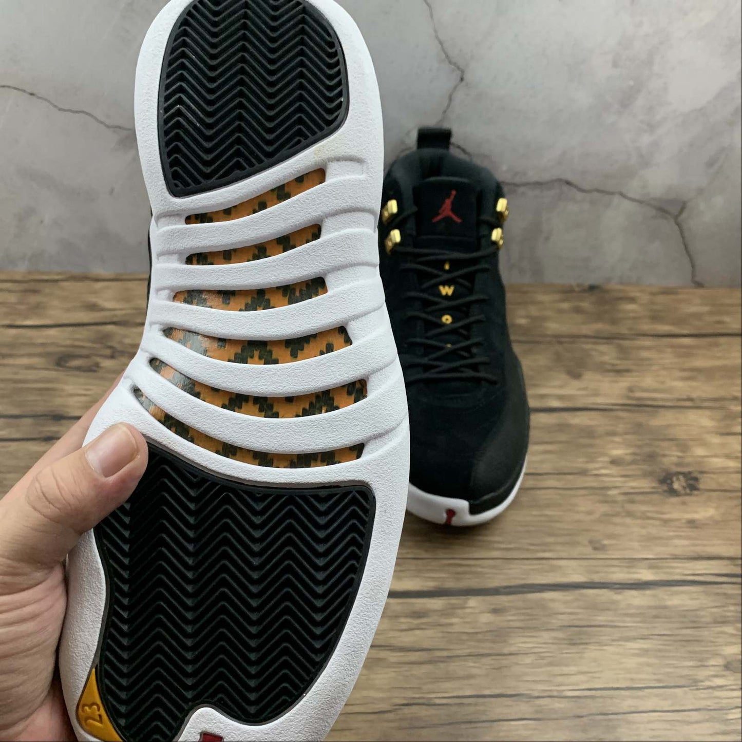 AIR JORDAN 12 RETRO PRM AJ12