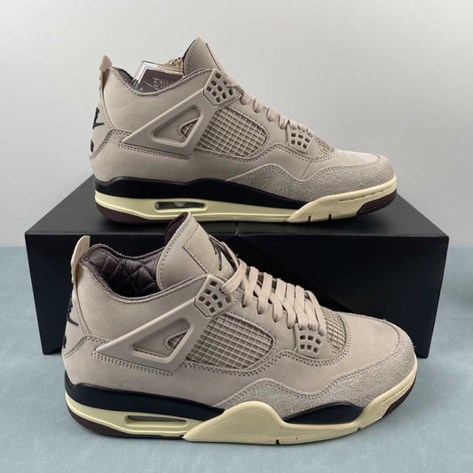 NIKE Air Jordan 4 RETRO AJ4