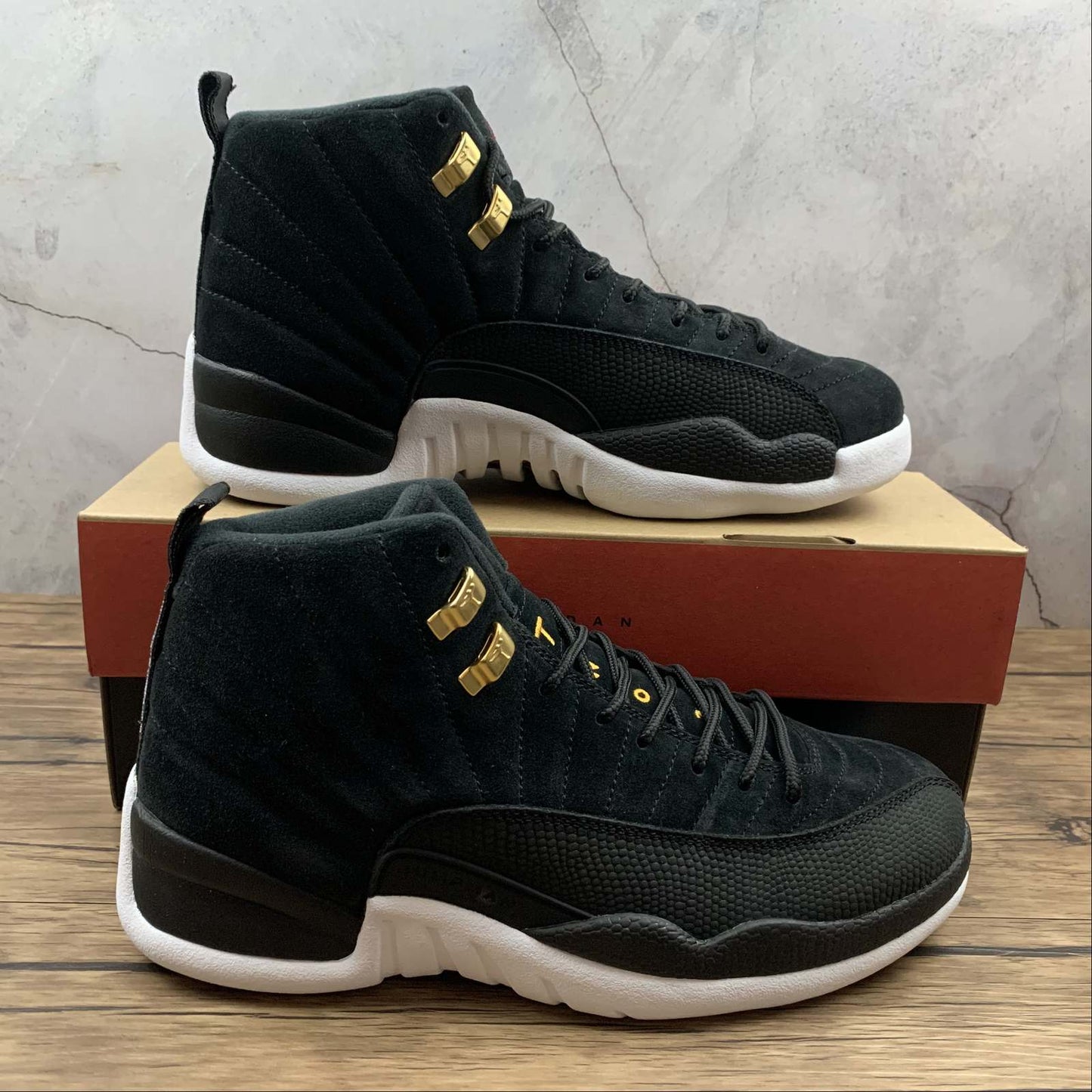 AIR JORDAN 12 RETRO PRM AJ12