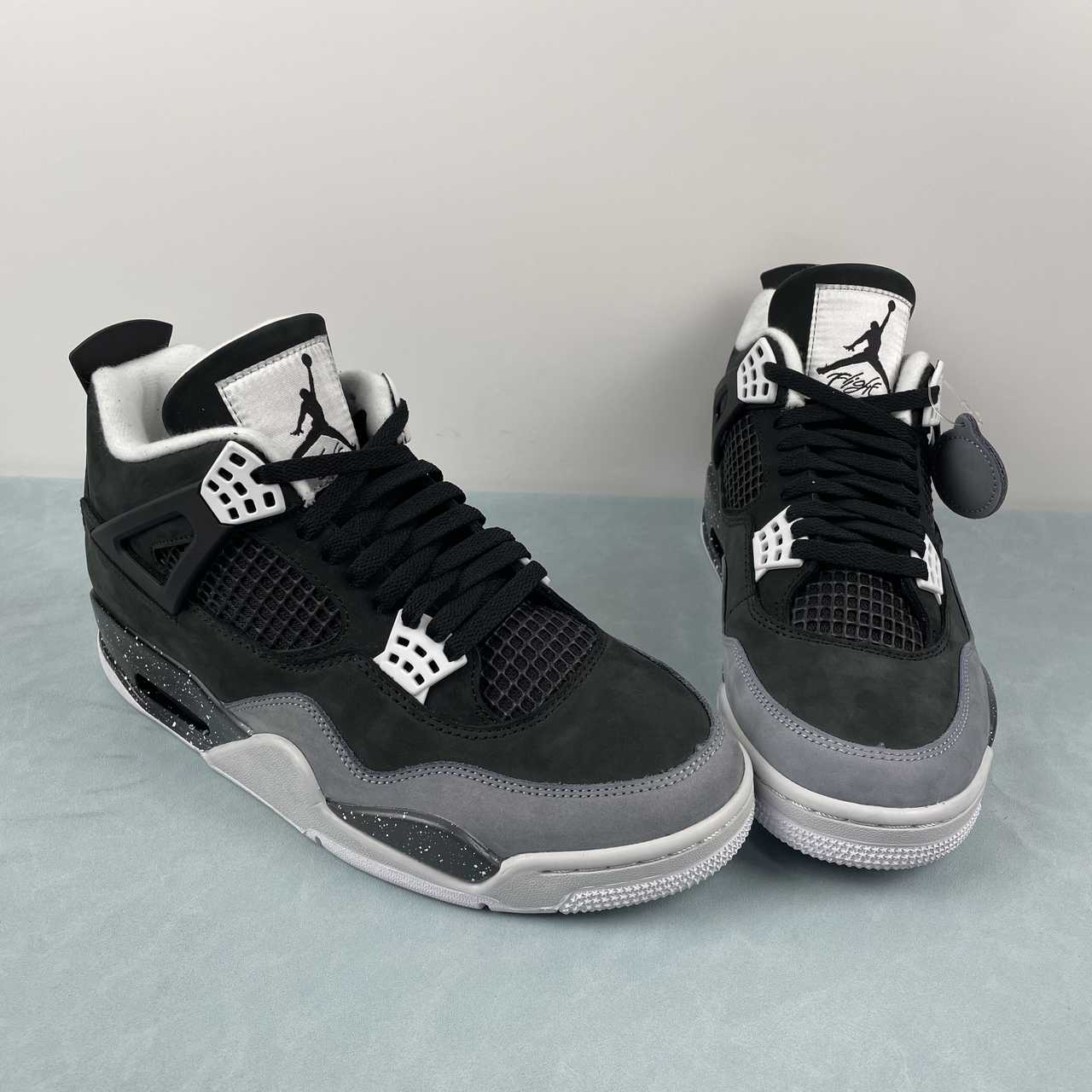 NIKE Air Jordan 4 RETRO AJ4